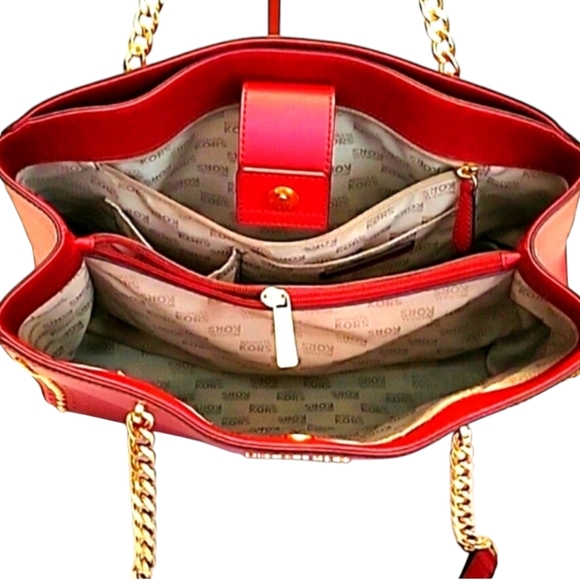 MICHAEL KORS Adele Burgundy Studded Lrg Shld Bag w/ Gld Chain & Lea Strap | EUC - Picture 13 of 16